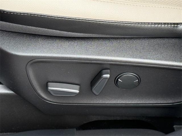 used 2022 Ford Escape car, priced at $22,499