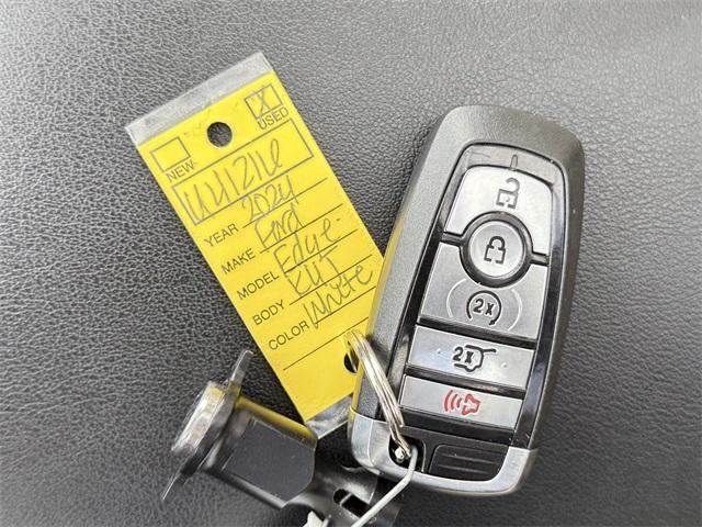 used 2024 Ford Edge car, priced at $28,300