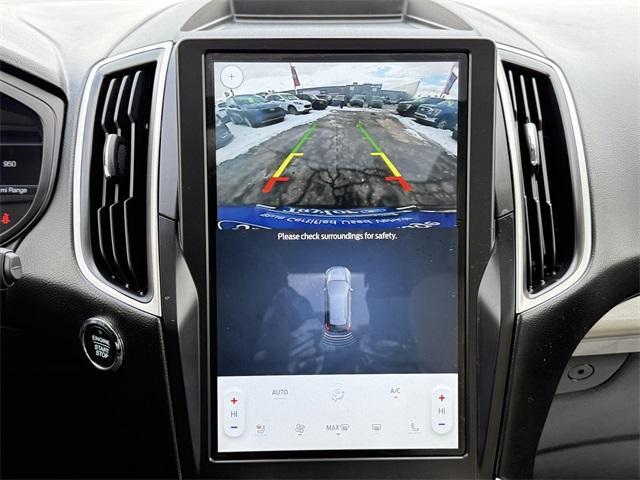 used 2024 Ford Edge car, priced at $28,300