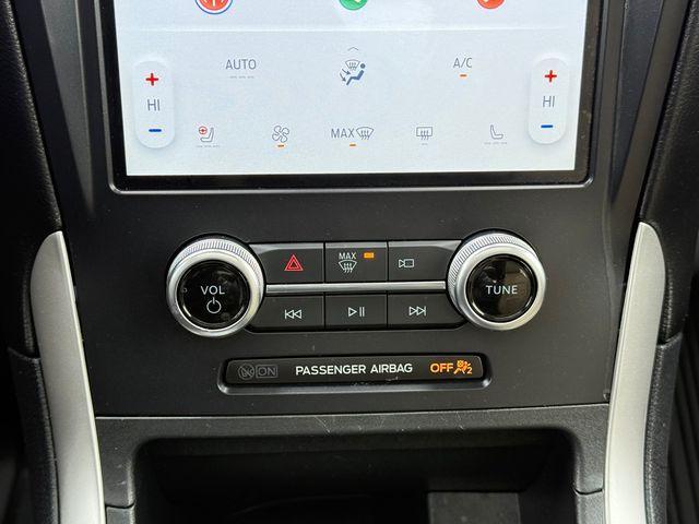 used 2024 Ford Edge car, priced at $28,300