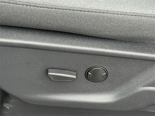 new 2025 Ford F-150 Lightning car, priced at $63,385