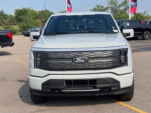 new 2024 Ford F-150 Lightning car