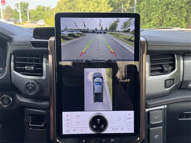 new 2024 Ford F-150 Lightning car