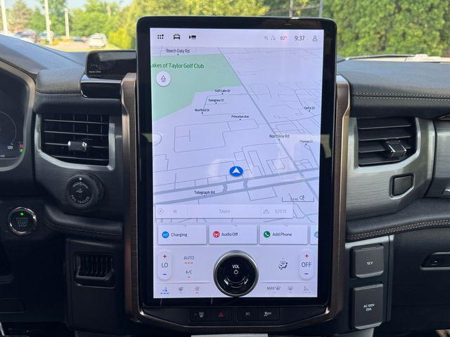 new 2024 Ford F-150 Lightning car