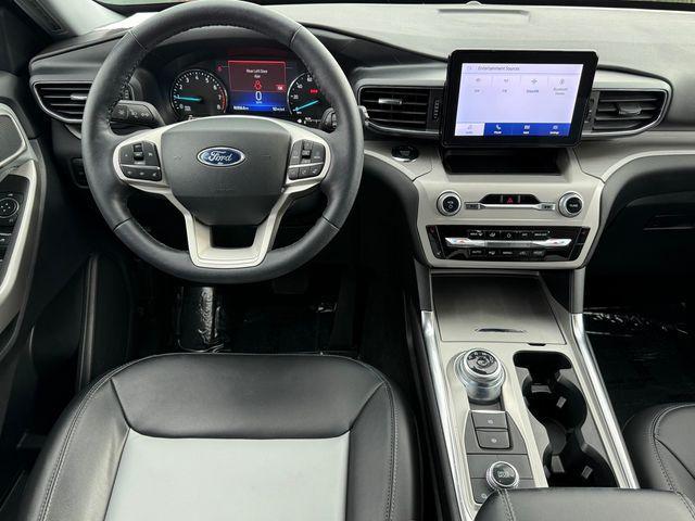 used 2023 Ford Explorer car, priced at $33,289