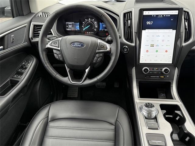 used 2024 Ford Edge car, priced at $27,999