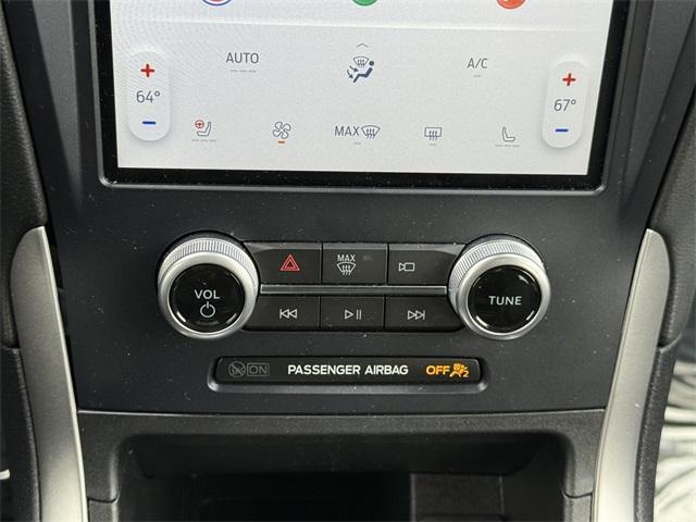 used 2022 Ford Edge car, priced at $25,900