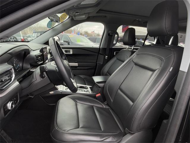 used 2023 Ford Explorer car, priced at $30,999