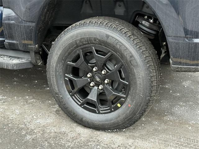 new 2025 Ford F-150 Lightning car, priced at $60,670