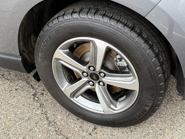 used 2024 Ford Edge car, priced at $25,339