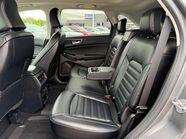 used 2024 Ford Edge car, priced at $25,339