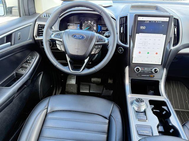 used 2024 Ford Edge car, priced at $28,997