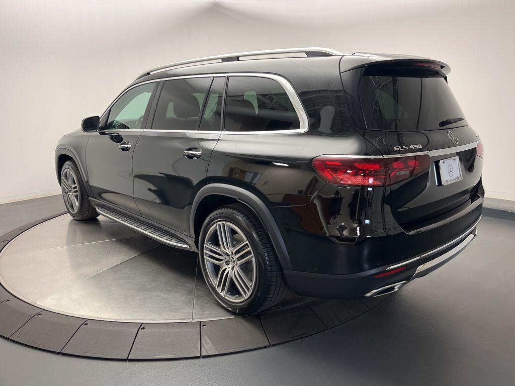 new 2026 Mercedes-Benz GLS 450 car, priced at $92,595