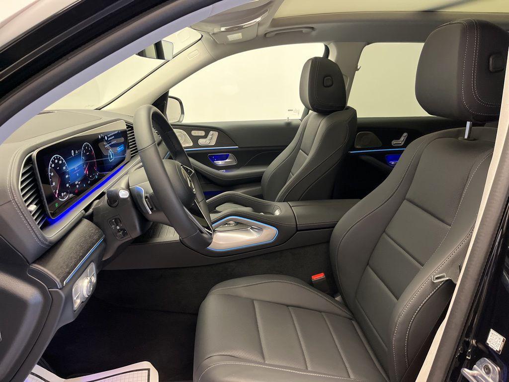 new 2026 Mercedes-Benz GLS 450 car, priced at $92,595