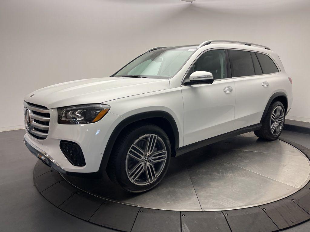 new 2026 Mercedes-Benz GLS 450 car, priced at $93,565