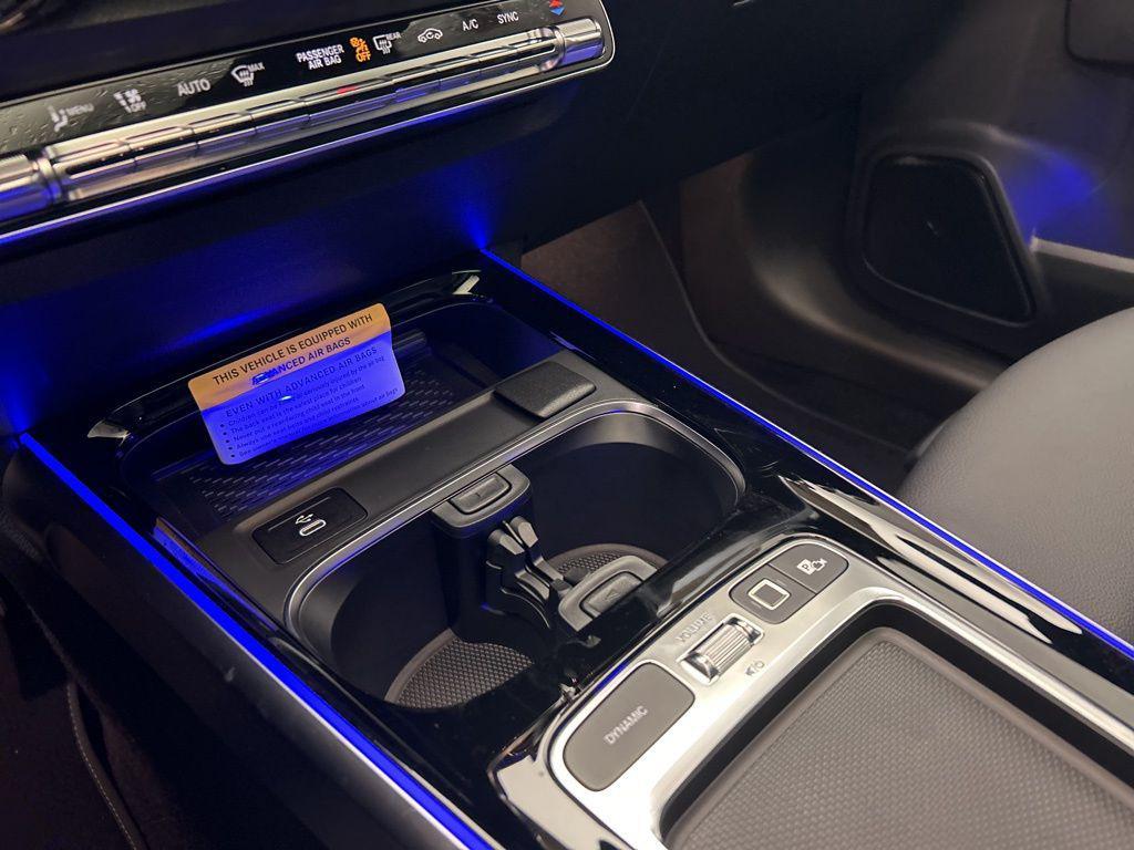 new 2026 Mercedes-Benz GLB 250 car, priced at $53,110