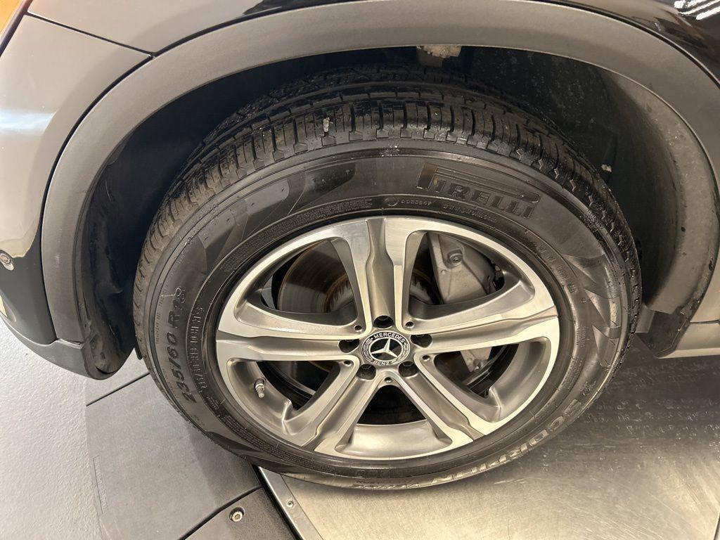 used 2022 Mercedes-Benz GLC 300 car, priced at $31,850