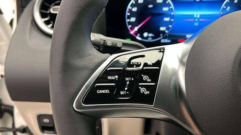 used 2025 Mercedes-Benz GLA 250 car, priced at $39,850