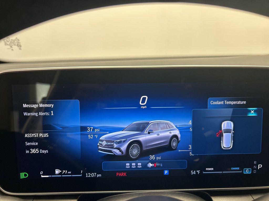 new 2026 Mercedes-Benz GLC 300 car, priced at $60,585