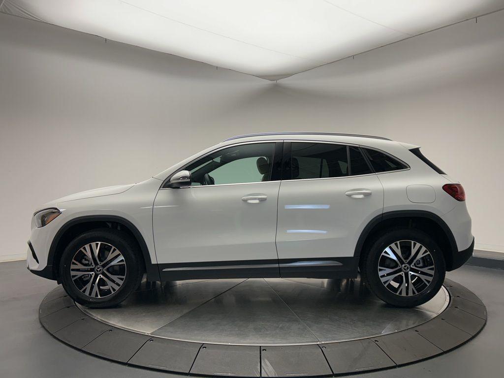 used 2025 Mercedes-Benz GLA 250 car, priced at $39,850