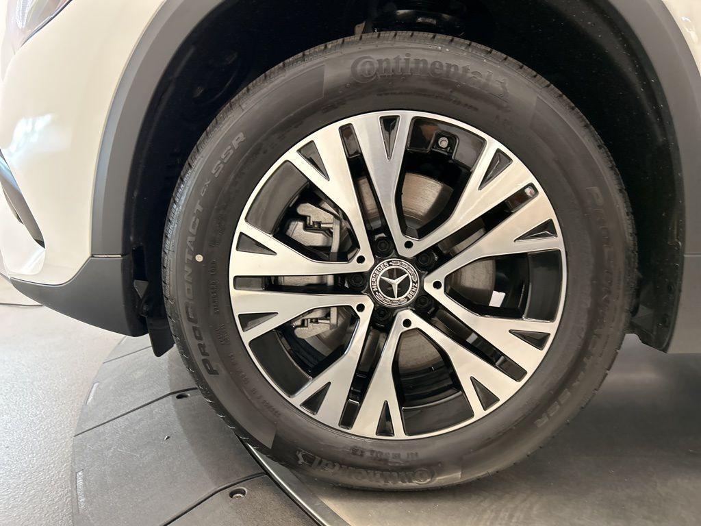 used 2025 Mercedes-Benz GLA 250 car, priced at $39,850