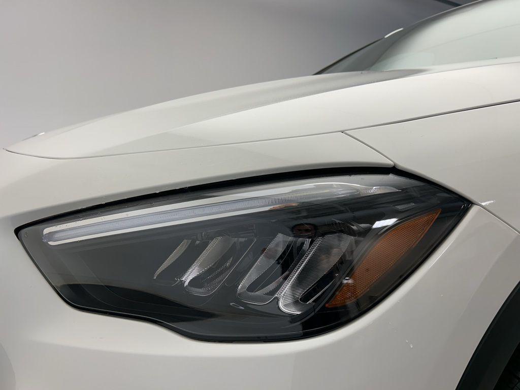 new 2025 Mercedes-Benz GLA 250 car, priced at $44,250