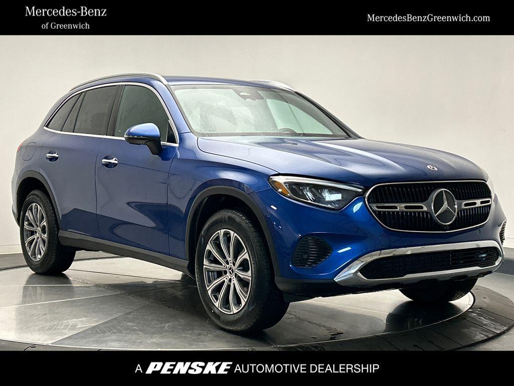 used 2025 Mercedes-Benz GLC 300 car, priced at $48,500