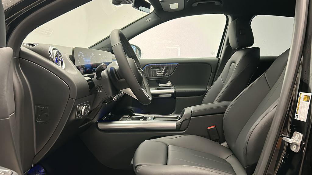 used 2025 Mercedes-Benz GLA 250 car, priced at $42,850