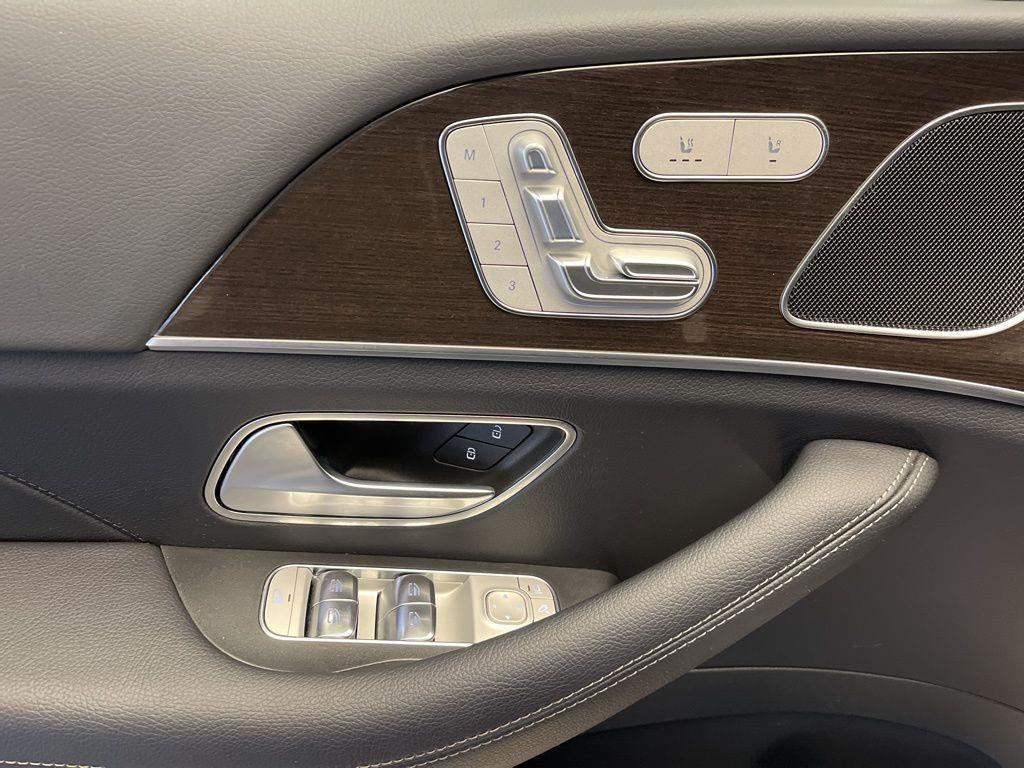 used 2025 Mercedes-Benz GLE 350 car, priced at $59,850