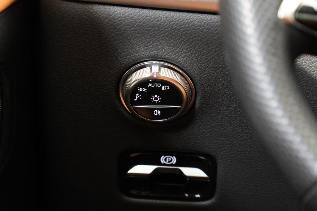 used 2024 Mercedes-Benz GLC 300 car, priced at $43,500