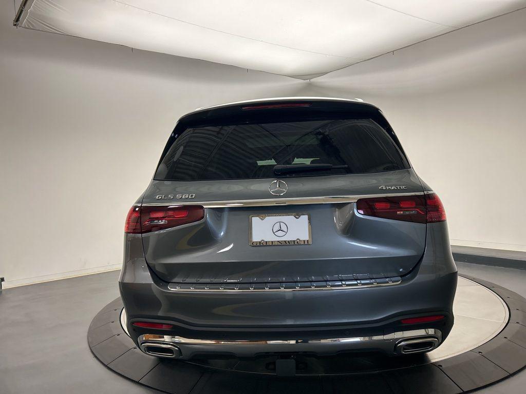 new 2026 Mercedes-Benz GLS 580 car, priced at $120,235