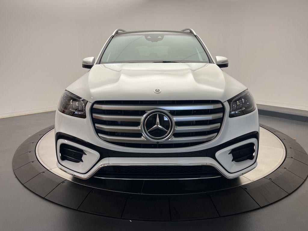 new 2026 Mercedes-Benz GLS 580 car, priced at $119,875