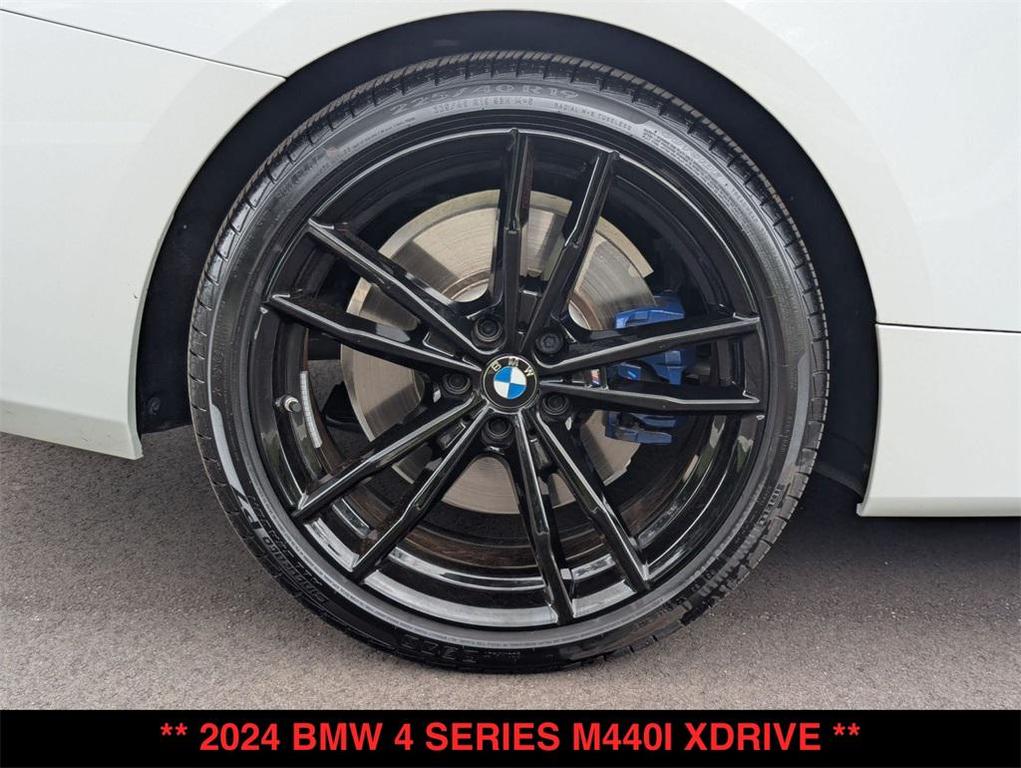 2024 Alpine White BMW M440