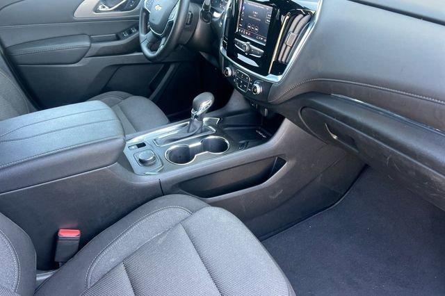 used 2023 Chevrolet Traverse car, priced at $30,998
