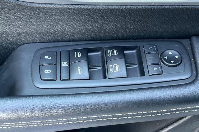 used 2019 Chrysler Pacifica car, priced at $21,871