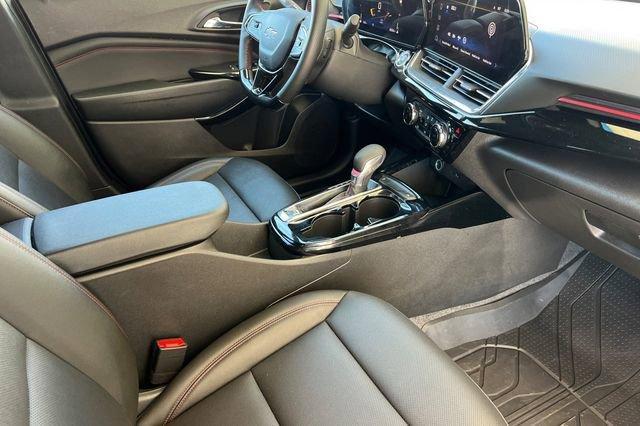 used 2025 Chevrolet Trax car, priced at $25,644