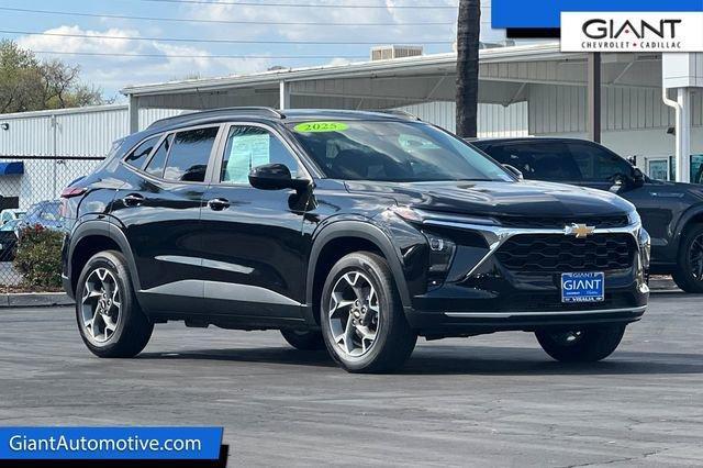 used 2025 Chevrolet Trax car, priced at $22,588