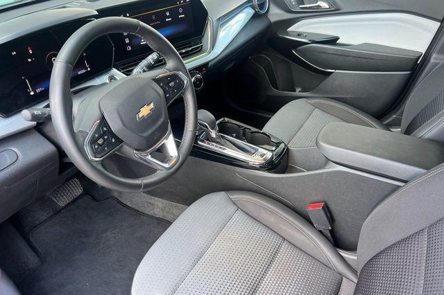 used 2025 Chevrolet Trax car, priced at $22,588