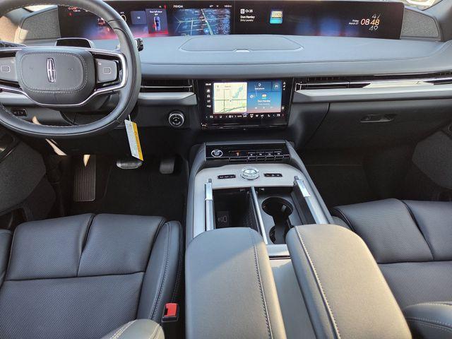 new 2026 Lincoln Navigator car, priced at $98,943