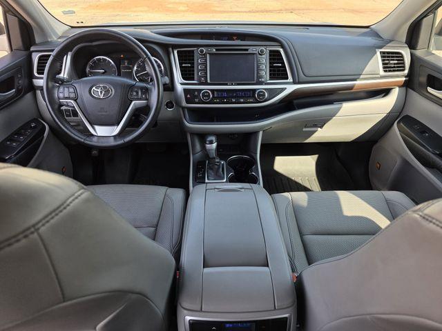 used 2015 Toyota Highlander car, priced at $17,900