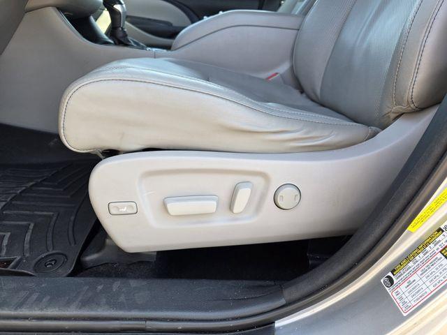 used 2015 Toyota Highlander car, priced at $17,900