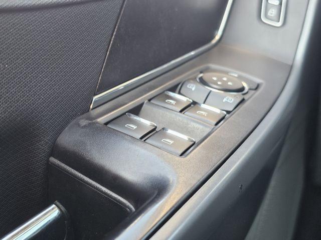 used 2021 Ford F-150 car, priced at $32,000