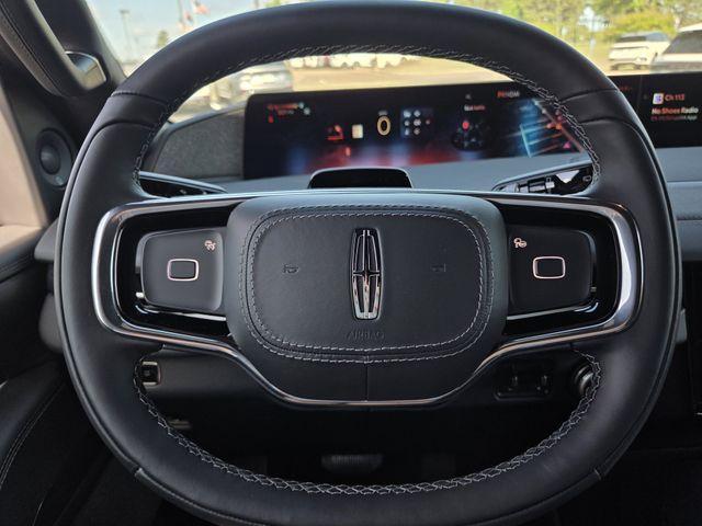 new 2026 Lincoln Navigator car, priced at $101,636