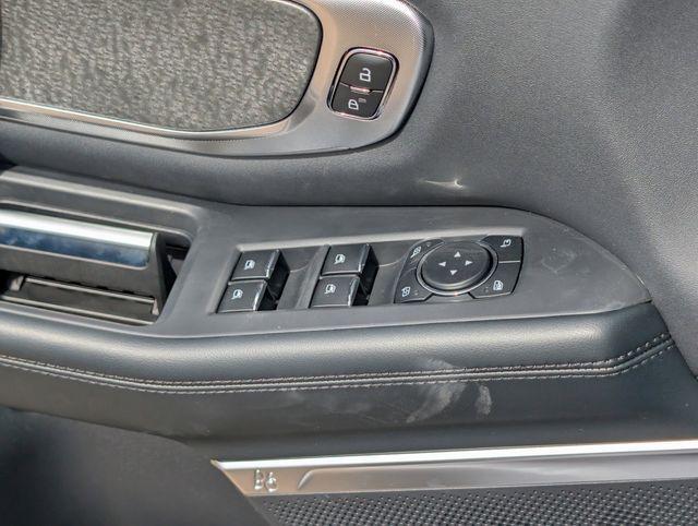 new 2026 Ford Expedition car, priced at $80,121