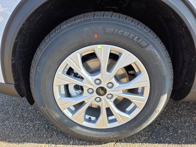 new 2026 Ford Escape car, priced at $25,909