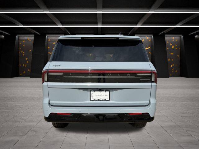new 2025 Lincoln Navigator L car, priced at $104,614