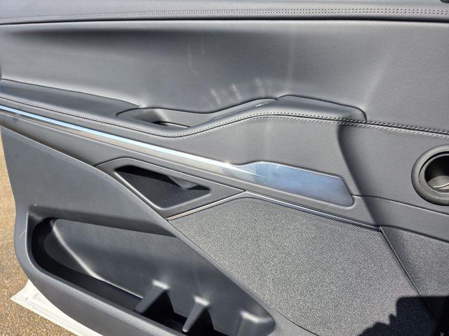 new 2026 Lincoln Navigator car, priced at $109,725