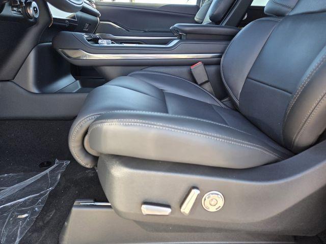 new 2026 Lincoln Navigator car, priced at $109,725