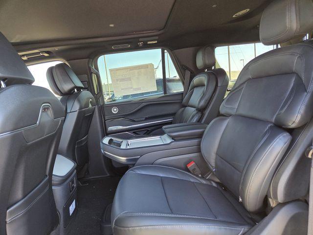 new 2026 Lincoln Navigator car, priced at $109,725