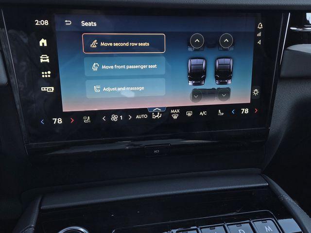 new 2026 Lincoln Navigator car, priced at $109,725